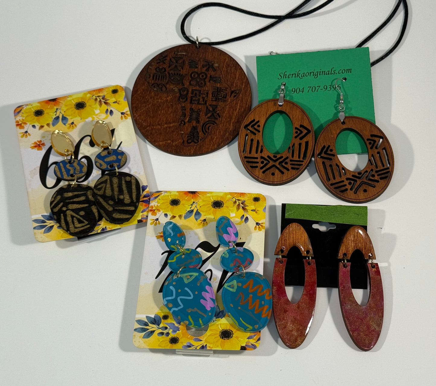 Wholesale Bundle – Wood & Hand-Painted Statement Jewelry (5 Pieces)