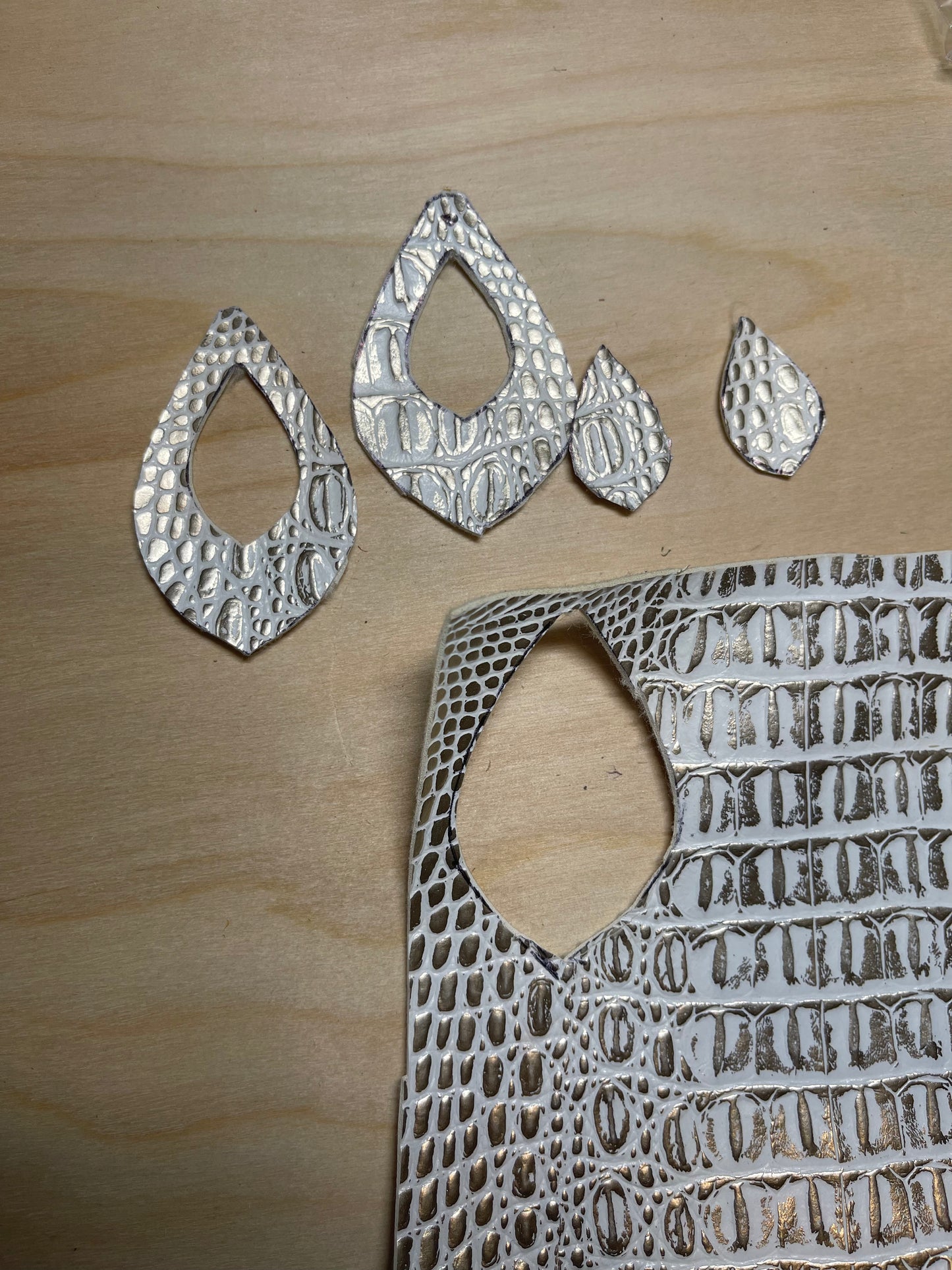 Acrylic Shape Templates -Hoops-for Earrings
