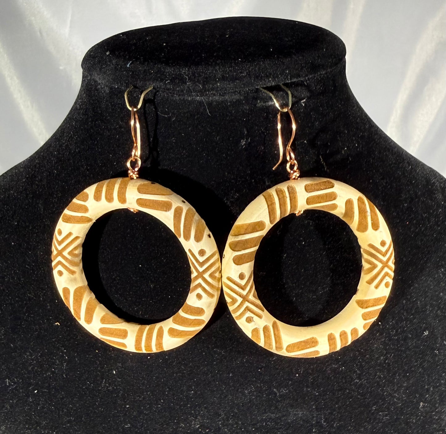 Zuri Grace Pendant & Earrings Set